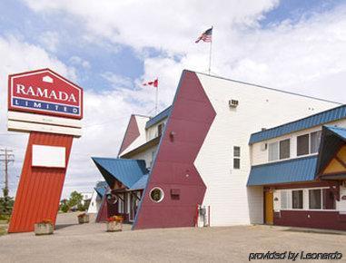 Hotel Ramada Limited Dawson Creek Exteriér fotografie