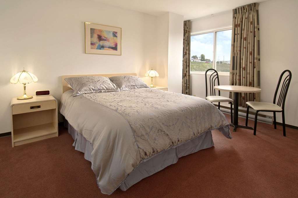 Hotel Ramada Limited Dawson Creek Pokoj fotografie